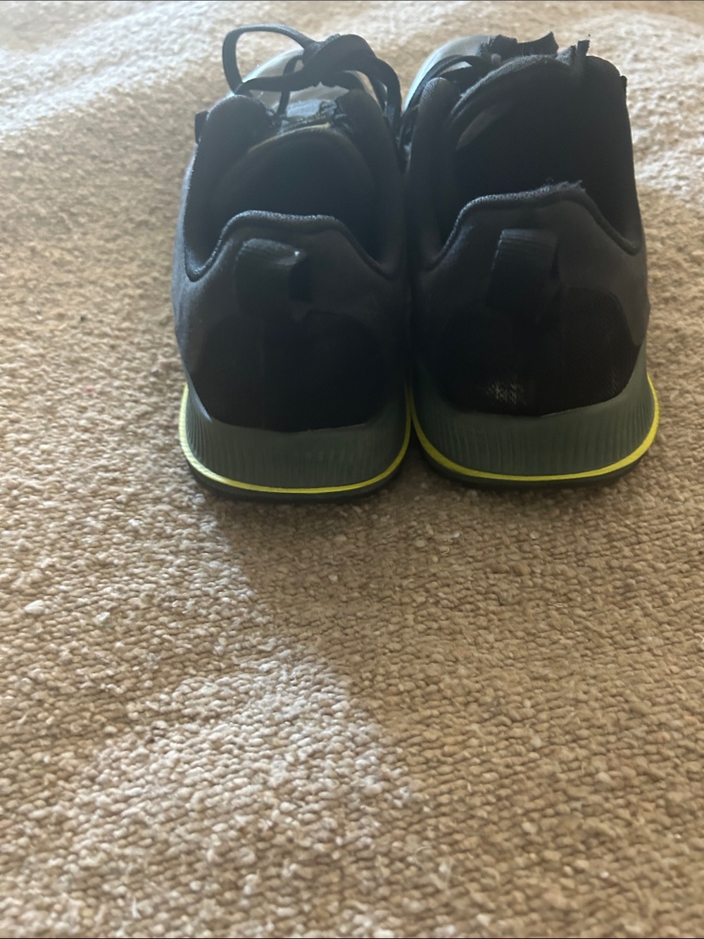 New Balance Men’s Gray and Neon Yellow Sneakers - Picture 8 of 8